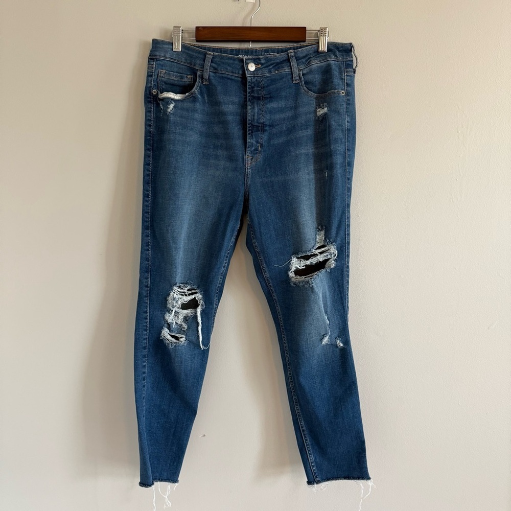 Old Navy Extra High-Rise Super Skinny Distressed Blue Rockstar Jeans - Picture 2 of 11